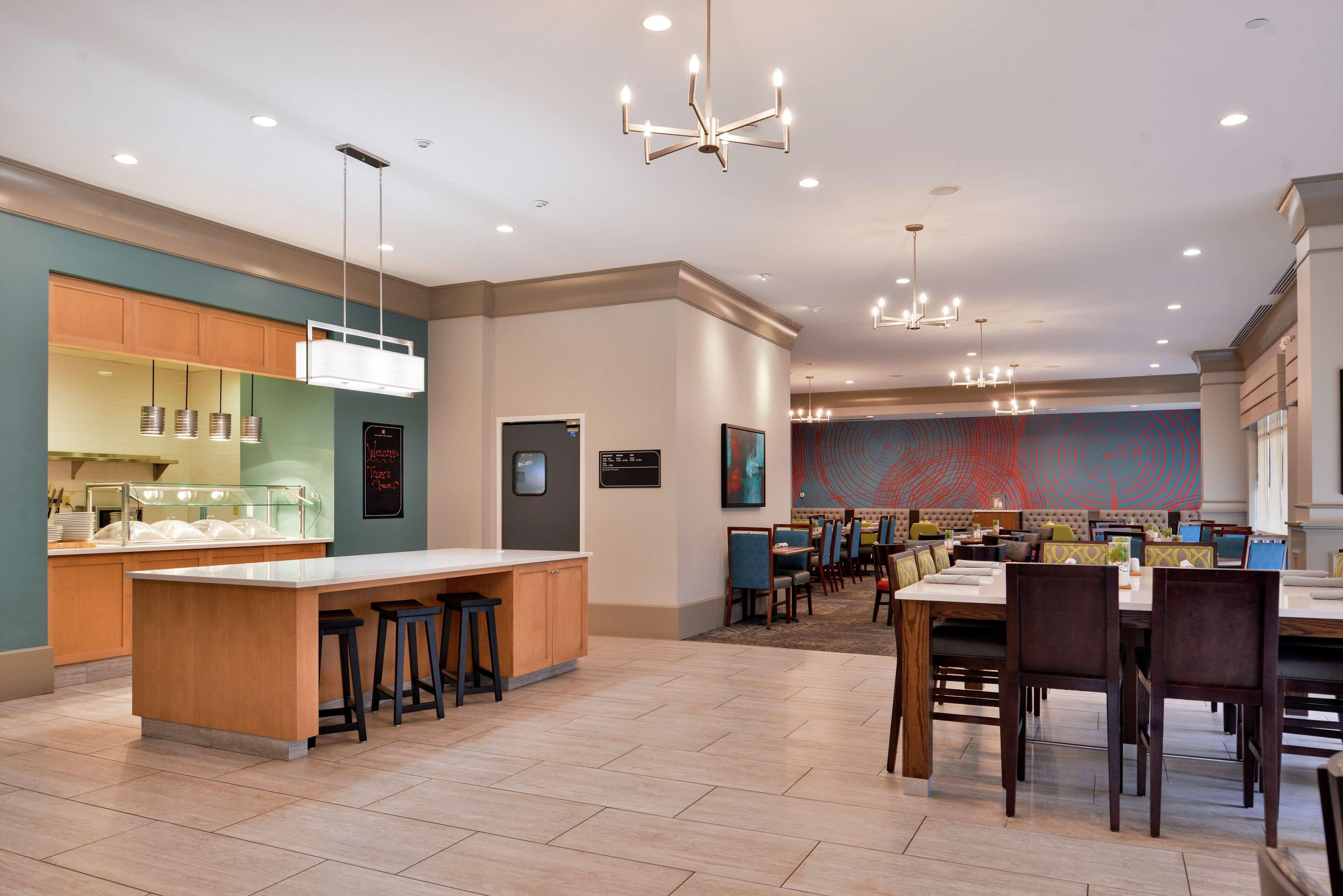 Hilton Garden Inn Terre Haute Exteriör bild