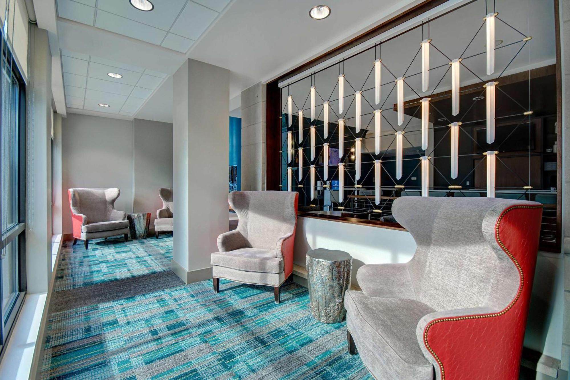 Hilton Garden Inn Terre Haute Exteriör bild