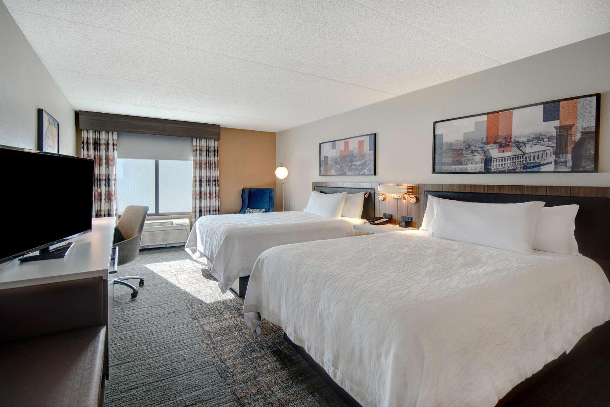 Hilton Garden Inn Terre Haute Exteriör bild
